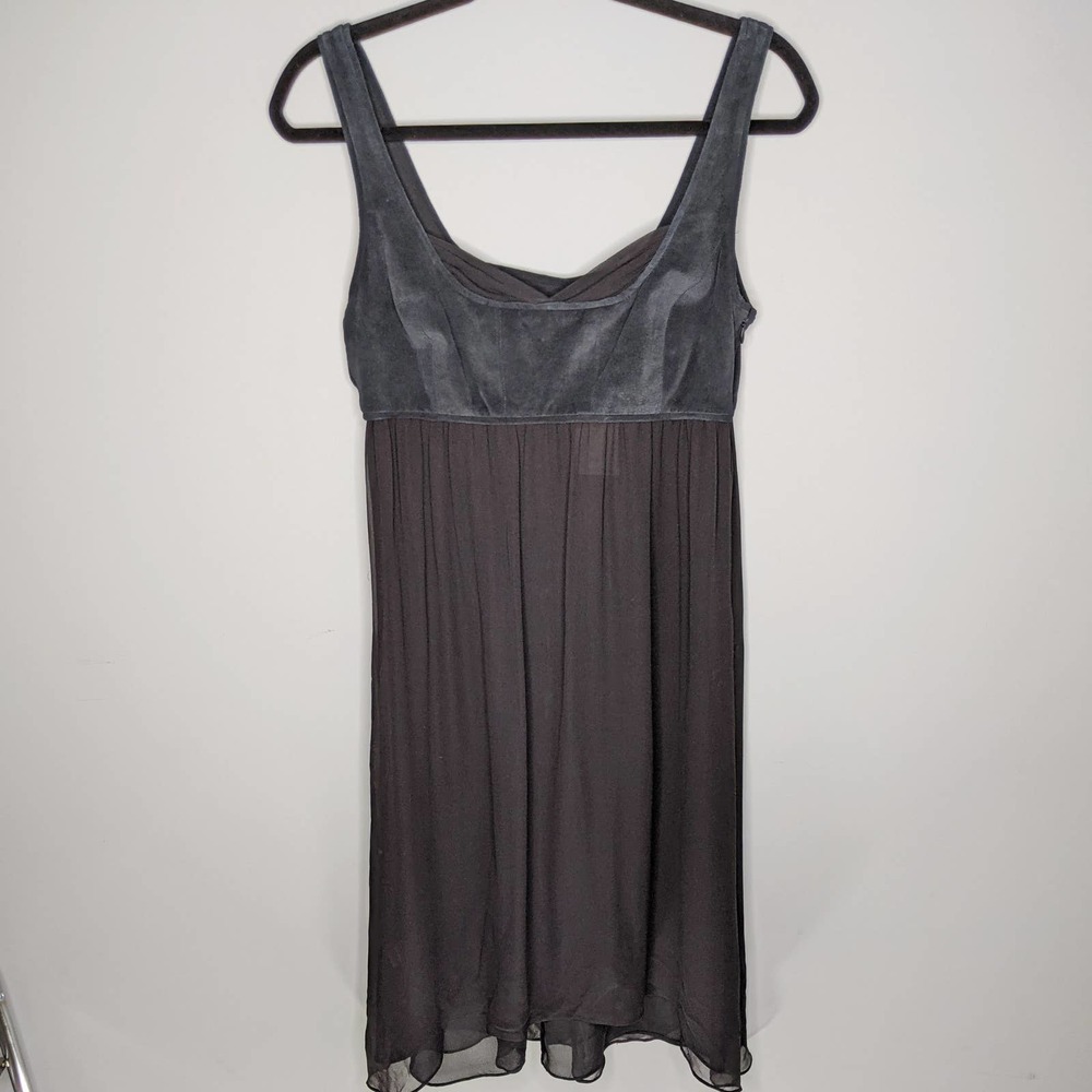 TO THE MAX • 100% Silk Chiffon Black Dress Sz 6